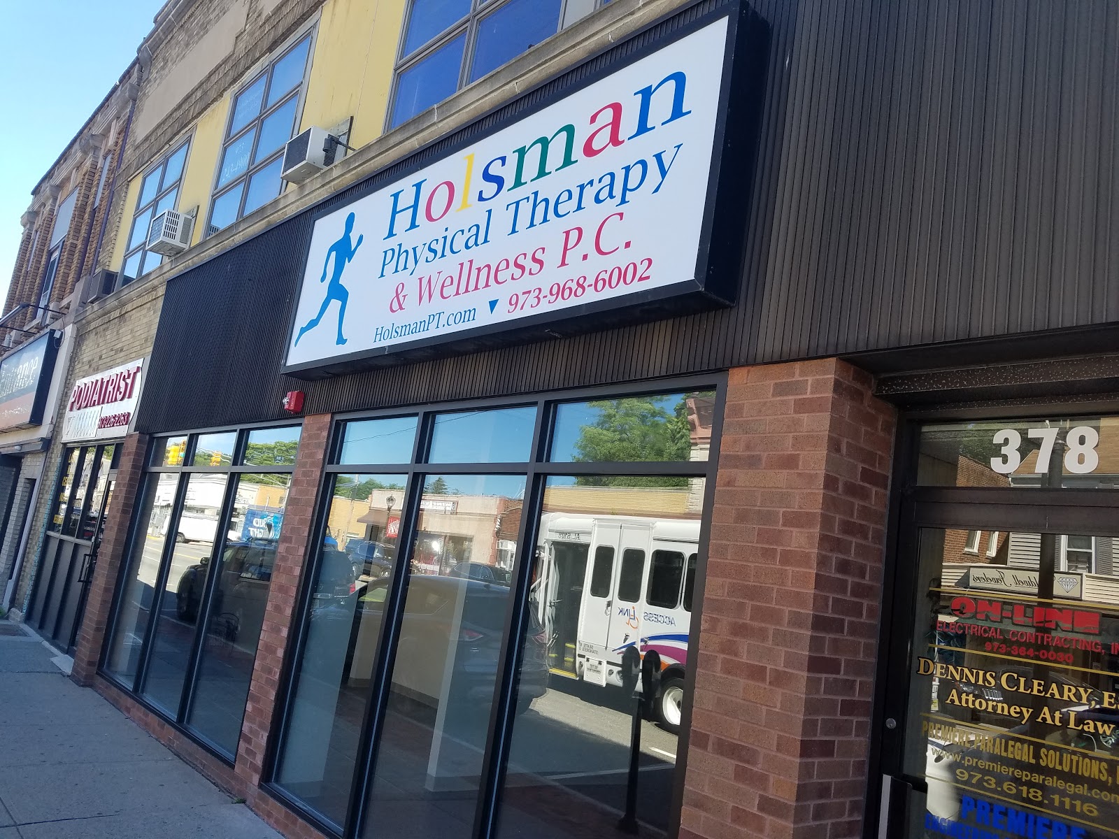 Photo of Holsman Physical Therapy in Caldwell City, New Jersey, United States - 1 Picture of Point of interest, Establishment, Health