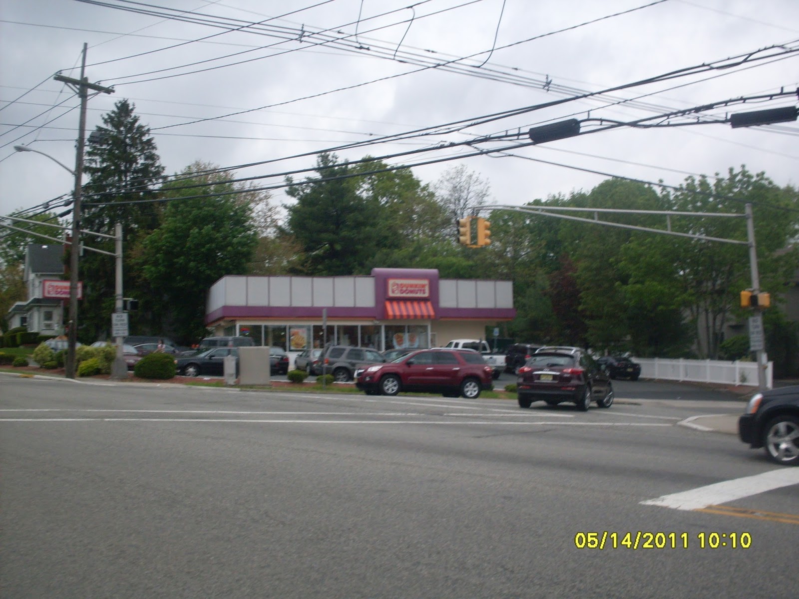 Photo of Dunkin' Donuts in Cedar Grove City, New Jersey, United States - 2 Picture of Restaurant, Food, Point of interest, Establishment, Store, Cafe, Bar, Bakery