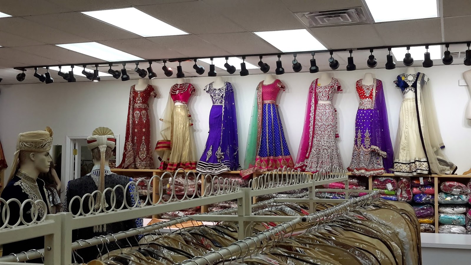 Photo of Nazranaa in Woodbridge Township City, New Jersey, United States - 6 Picture of Point of interest, Establishment, Store, Clothing store