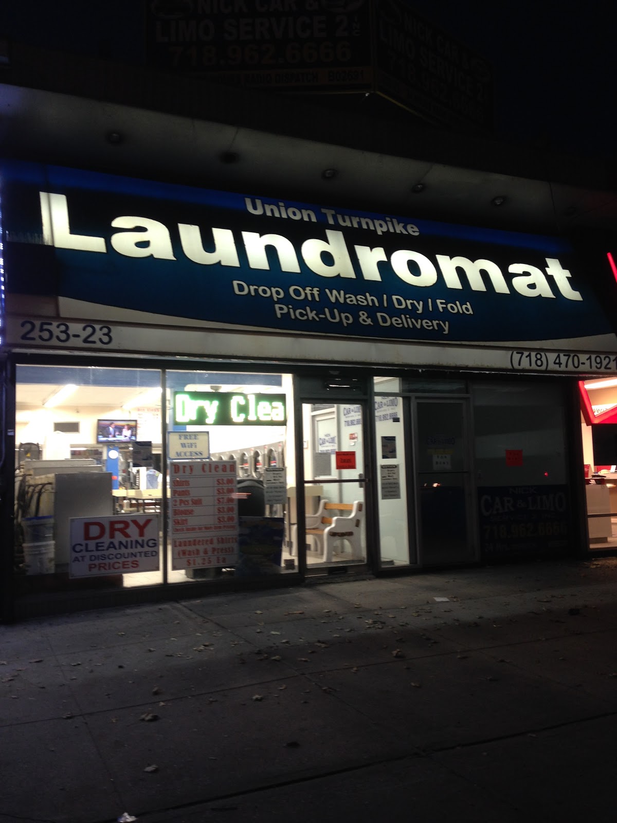 Photo of Union Turnpike Laundromat in Queens City, New York, United States - 4 Picture of Point of interest, Establishment, Laundry
