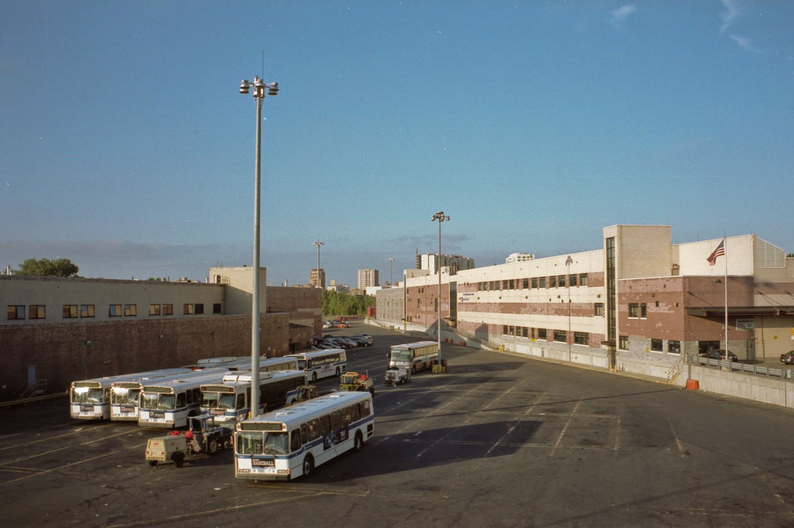 Photo of MTA Bus College Point Depot in Flushing City, New York, United States - 1 Picture of Point of interest, Establishment, Bus station, Transit station