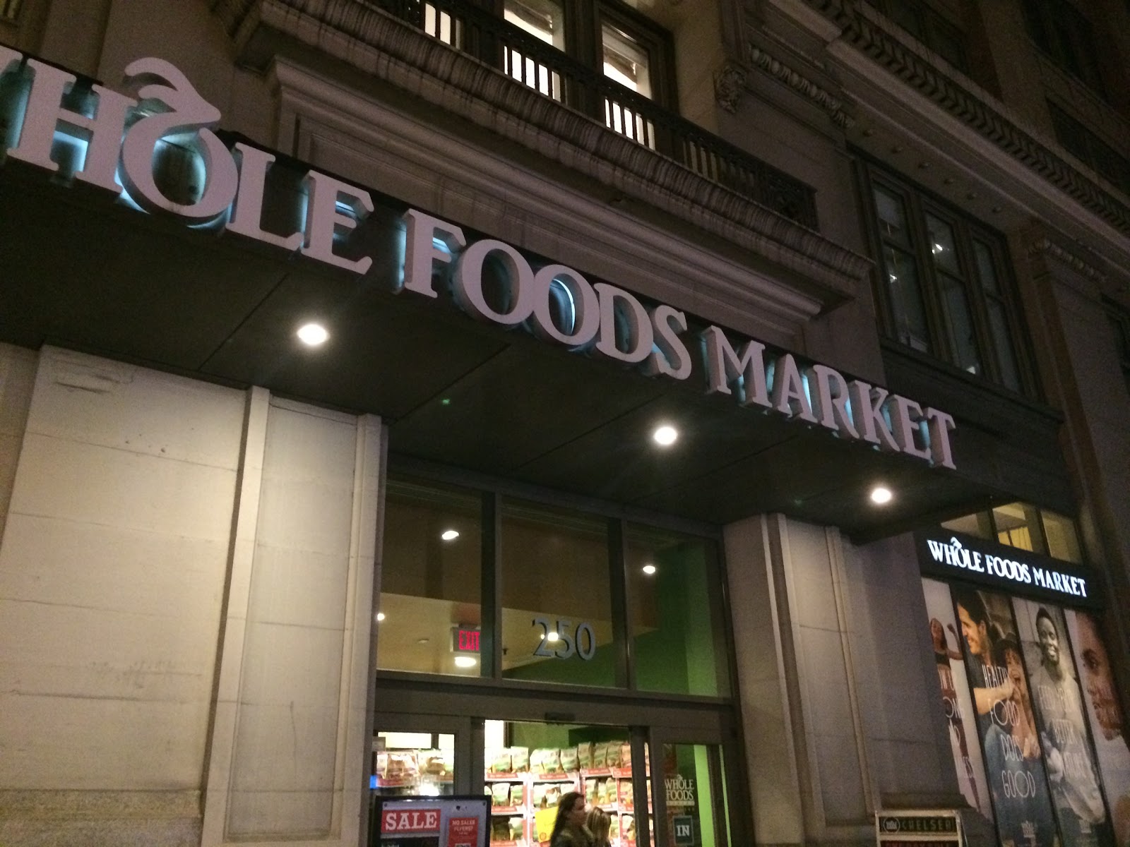 Photo of Whole Foods Market in New York City, New York, United States - 2 Picture of Food, Point of interest, Establishment, Store, Health, Grocery or supermarket, Bakery, Florist