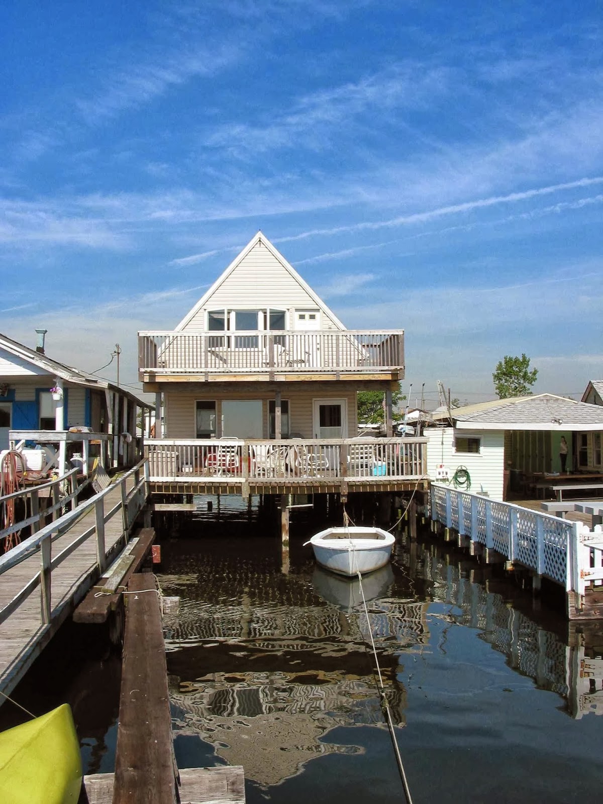 Photo of Waterfront Home in Far Rockaway City, New York, United States - 8 Picture of Point of interest, Establishment, Real estate agency, Travel agency