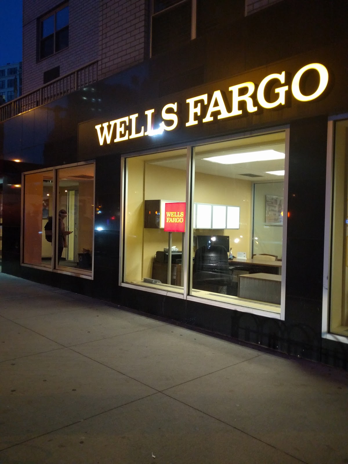 Photo of Wells Fargo Bank in New York City, New York, United States - 3 Picture of Point of interest, Establishment, Finance, Atm, Bank