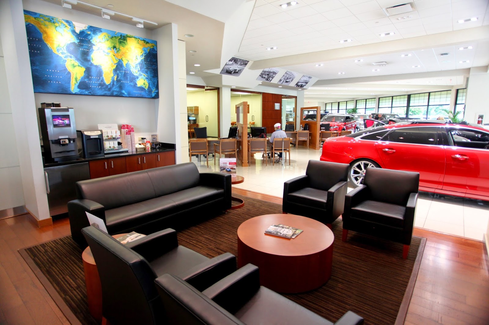 Photo of Prestige Jaguar of Paramus in Paramus City, New Jersey, United States - 7 Picture of Point of interest, Establishment, Car dealer, Store