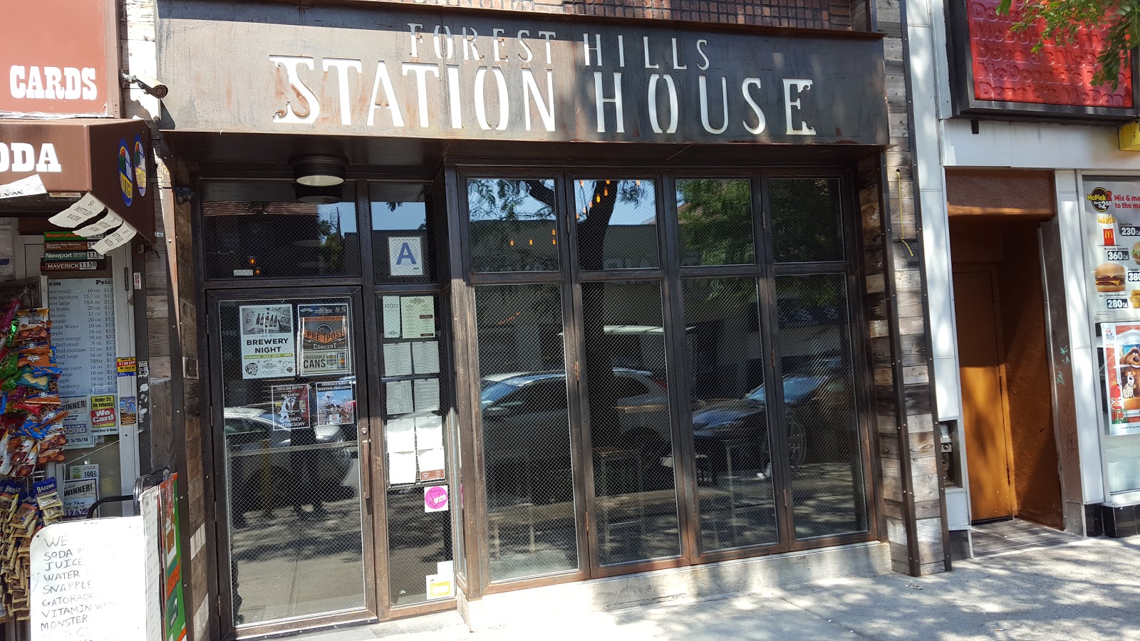 Photo of Forest Hills Station House in Queens City, New York, United States - 1 Picture of Restaurant, Food, Point of interest, Establishment, Bar