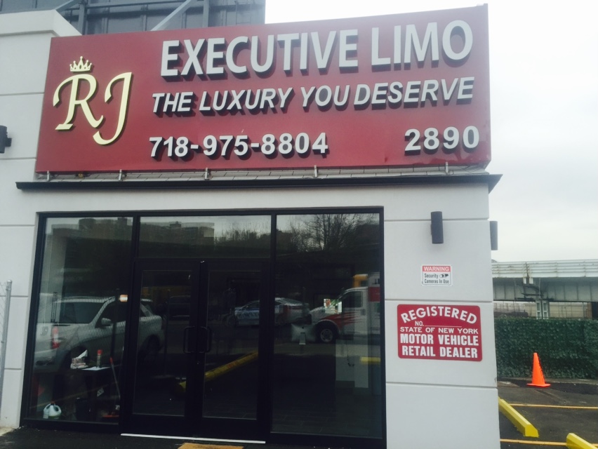 Photo of RJ Executive Limousine LLC in New York City, New York, United States - 9 Picture of Point of interest, Establishment, Car dealer, Store