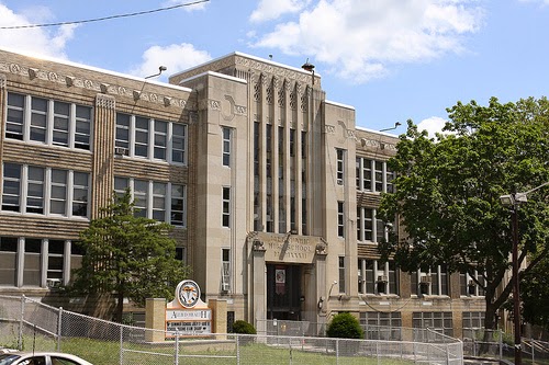 Photo of Weequahic High School in Newark City, New Jersey, United States - 1 Picture of Point of interest, Establishment, School