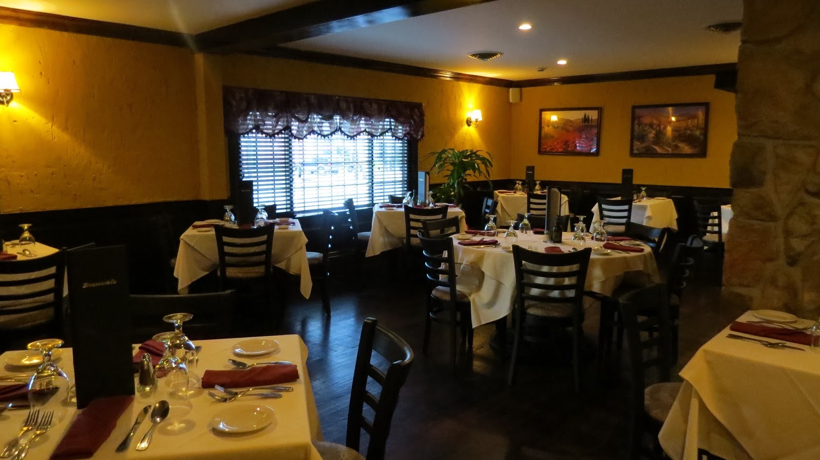 Photo of Bramasole Italian Restaurant in New Hyde Park City, New York, United States - 1 Picture of Restaurant, Food, Point of interest, Establishment