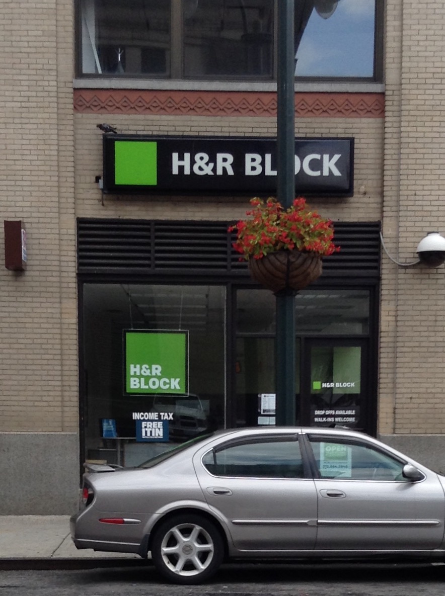 Photo of H&R Block in New York City, New York, United States - 1 Picture of Point of interest, Establishment, Finance, Accounting