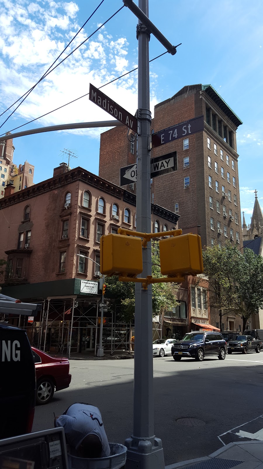 Photo of Apple Upper East Side in New York City, New York, United States - 8 Picture of Point of interest, Establishment, Store, Electronics store