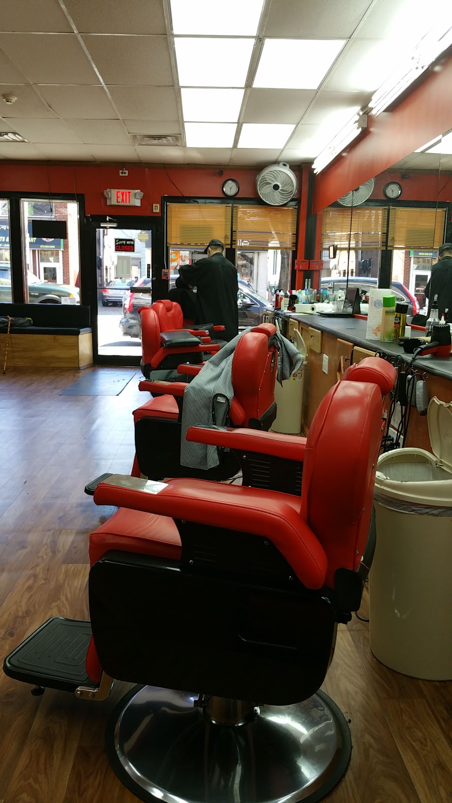 Photo of SANCHEZ'S BARBER SHOP in Paterson City, New Jersey, United States - 7 Picture of Point of interest, Establishment, Hair care