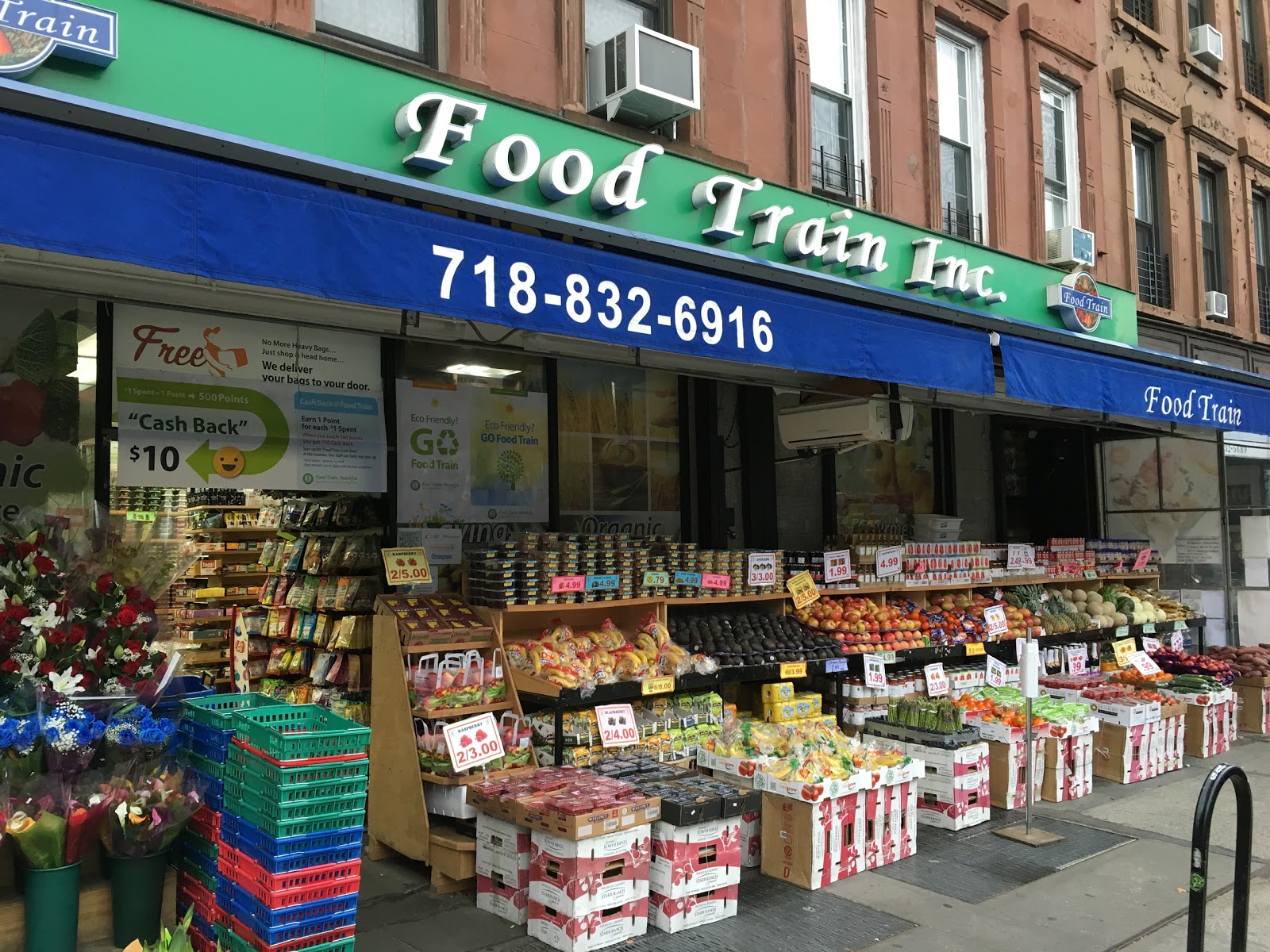 Photo of Food Train in Brooklyn City, New York, United States - 10 Picture of Food, Point of interest, Establishment, Store, Grocery or supermarket, Convenience store