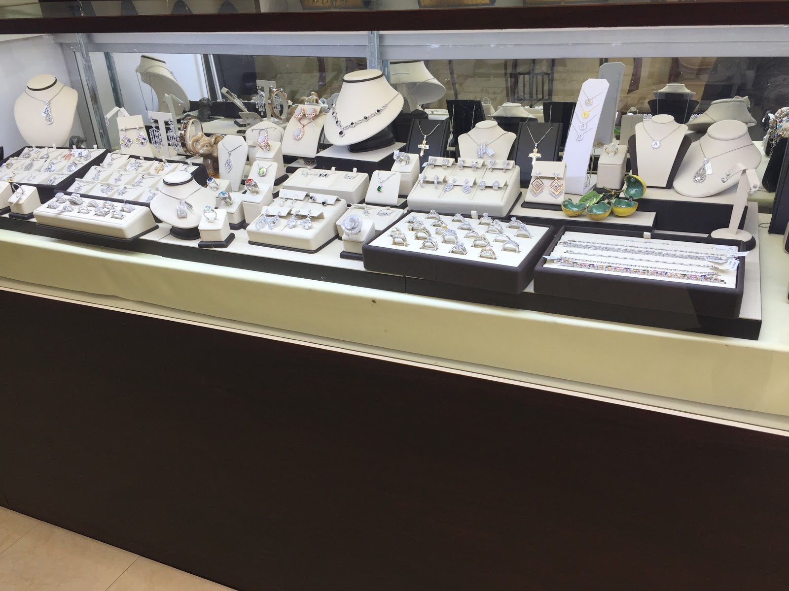 Photo of Bella Jewlery and watche repair inc in Floral Park City, New York, United States - 6 Picture of Point of interest, Establishment, Store, Jewelry store