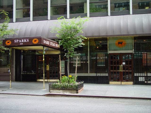 Photo of Sparks Steak House in New York City, New York, United States - 4 Picture of Restaurant, Food, Point of interest, Establishment