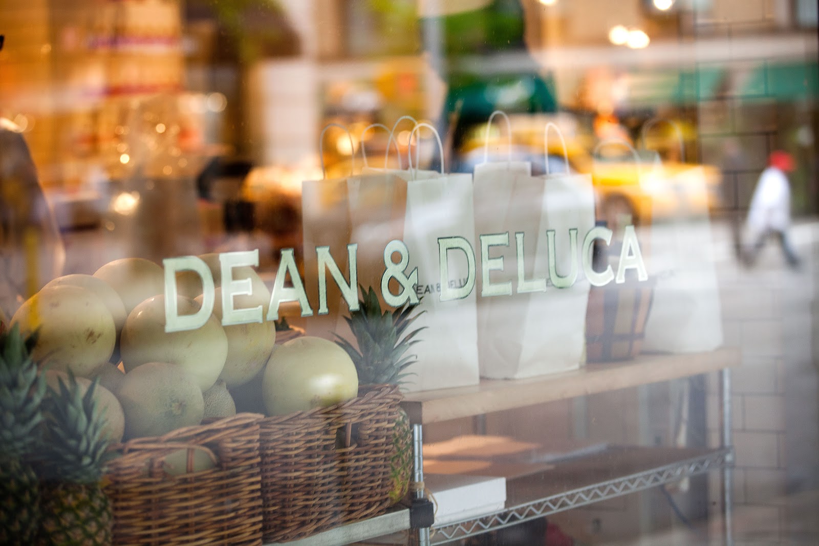 Photo of Dean & DeLuca in New York City, New York, United States - 2 Picture of Food, Point of interest, Establishment, Store, Grocery or supermarket, Cafe