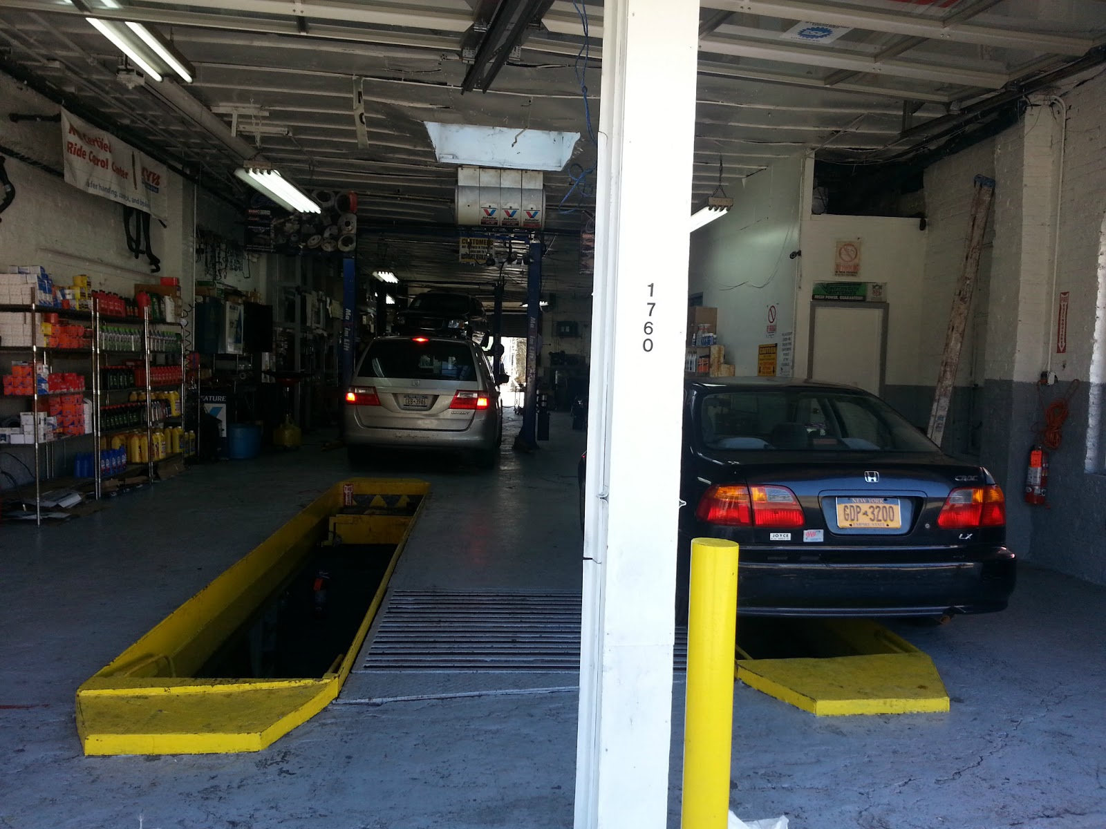 Photo of Best Auto Repair NYC in Brooklyn City, New York, United States - 8 Picture of Point of interest, Establishment, Store, Car repair