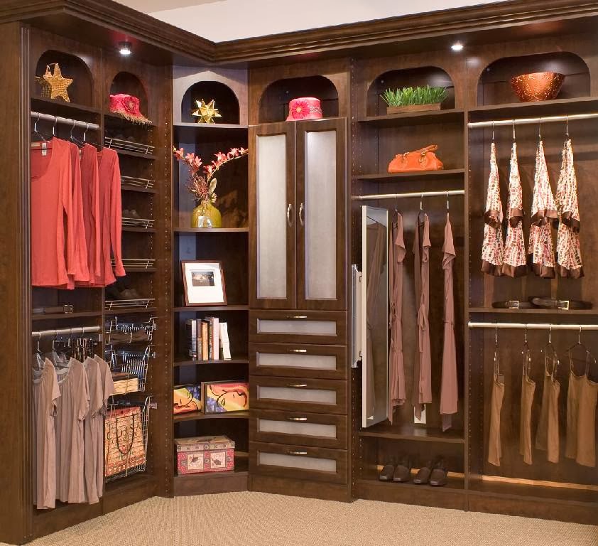 Photo of 212 Closet in New York City, New York, United States - 8 Picture of Point of interest, Establishment, Store, Clothing store, General contractor