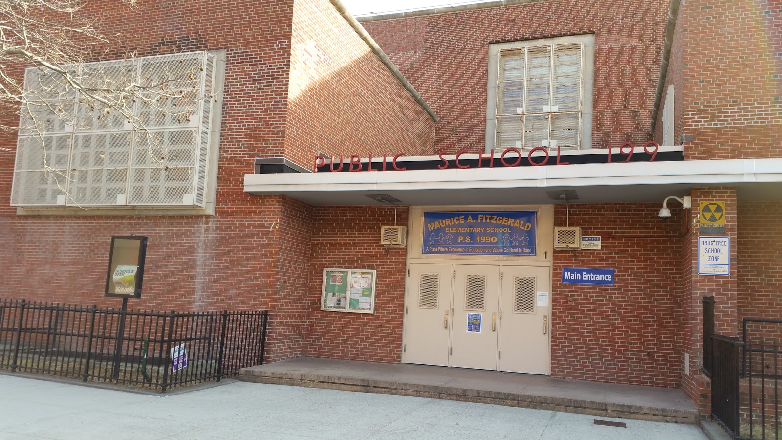 Photo of P.S. 199 Maurice A. Fitzgerald in sunnyside City, New York, United States - 1 Picture of Point of interest, Establishment, School