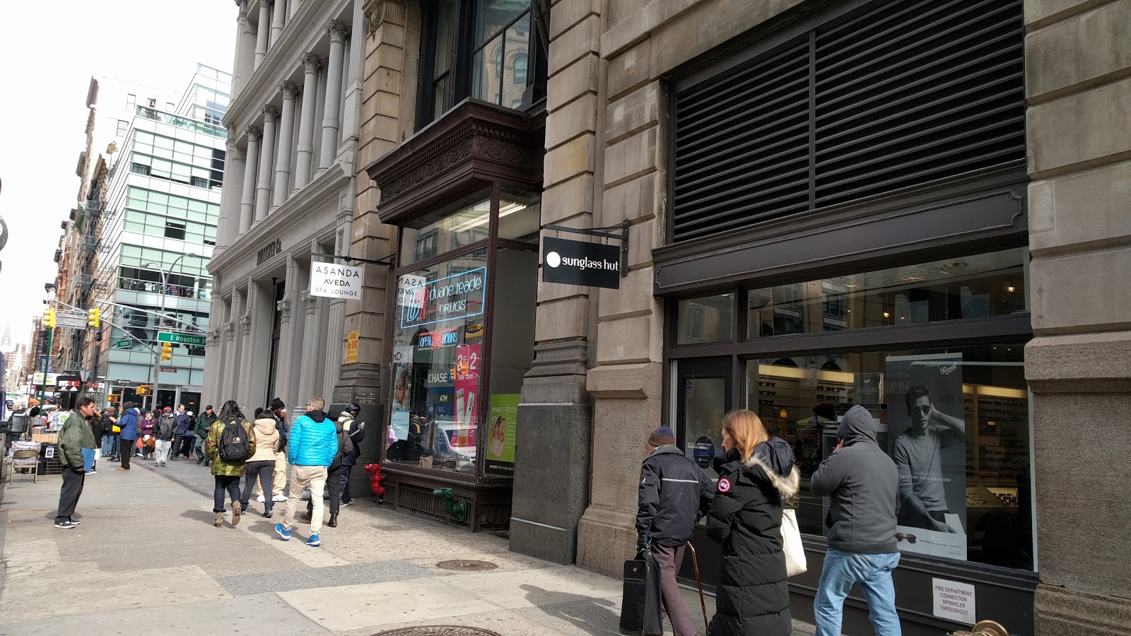 Photo of Duane Reade in New York City, New York, United States - 1 Picture of Food, Point of interest, Establishment, Store, Health, Convenience store, Home goods store, Clothing store, Electronics store