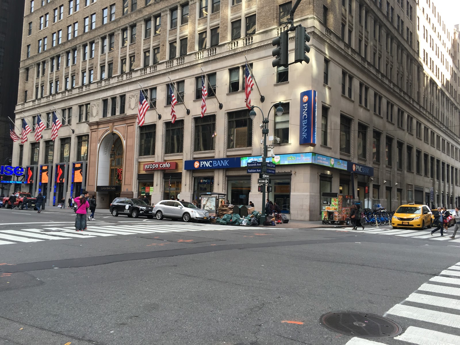 Photo of PNC Bank in New York City, New York, United States - 1 Picture of Point of interest, Establishment, Finance, Atm, Bank