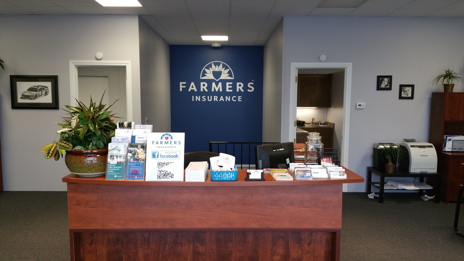 Photo of Farmers Insurance: Jason Malyuk in Little Falls City, New Jersey, United States - 9 Picture of Point of interest, Establishment, Finance, Health, Insurance agency