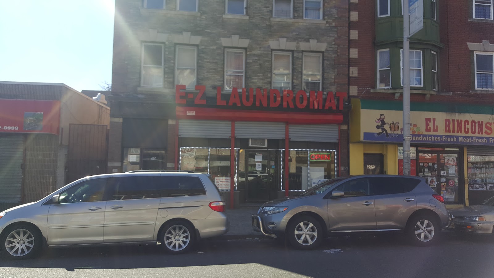 Photo of Ez Loundrymat in Newark City, New Jersey, United States - 2 Picture of Point of interest, Establishment, Store