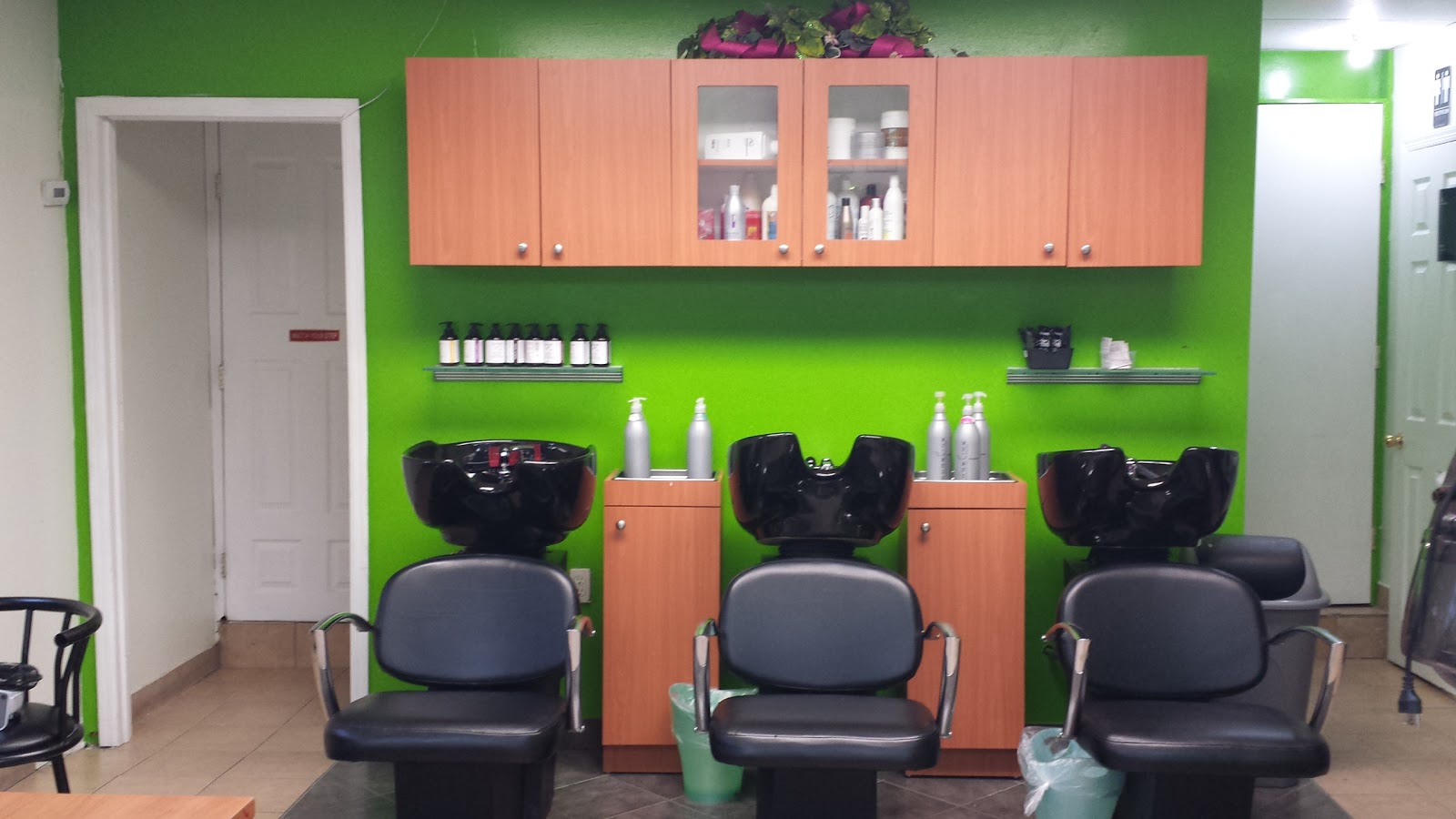 Photo of Miriam Beauty Center in Brooklyn City, New York, United States - 2 Picture of Point of interest, Establishment, Beauty salon, Hair care