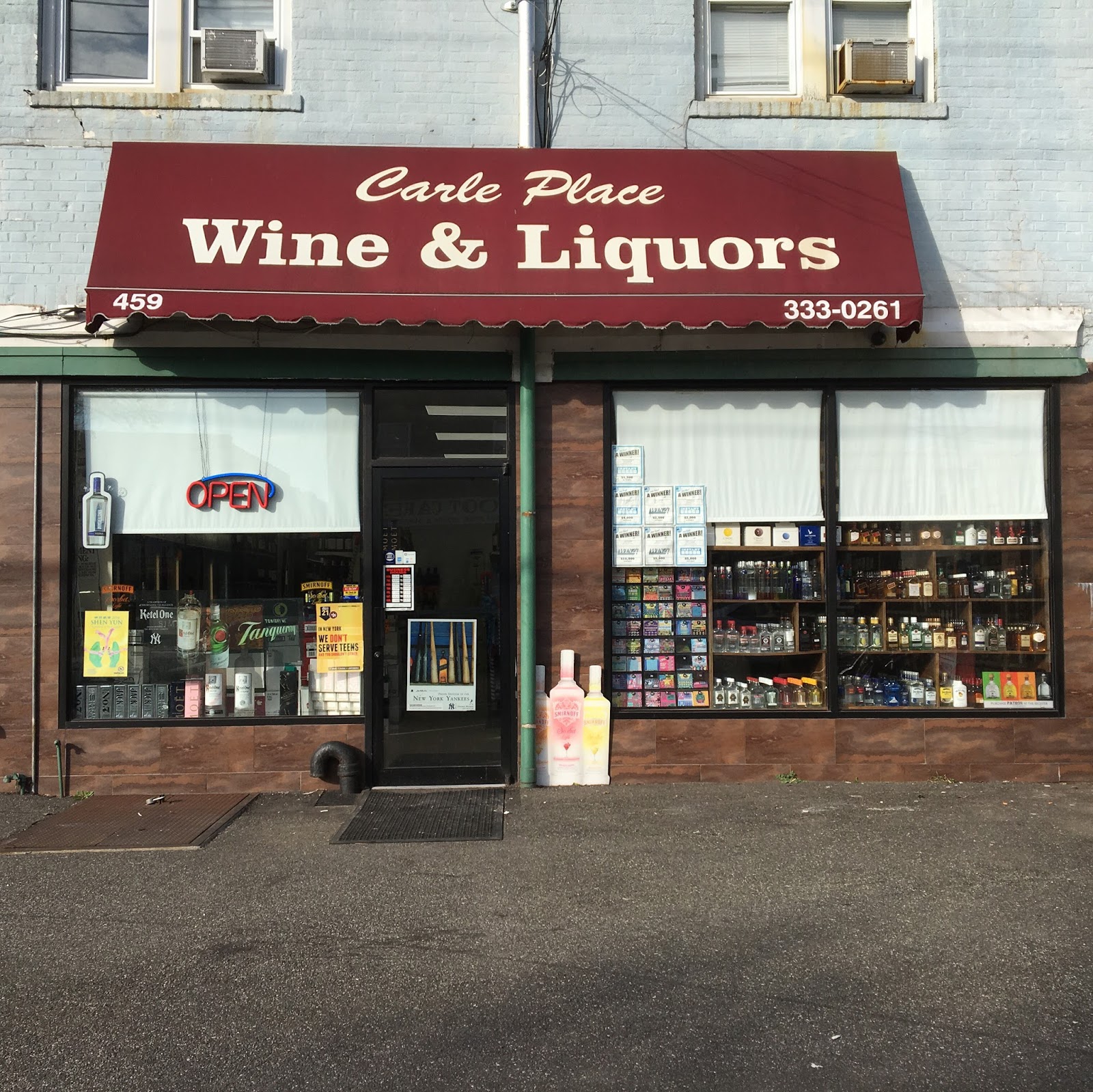 Photo of Carle Place Wine & Liquors in Carle Place City, New York, United States - 1 Picture of Food, Point of interest, Establishment, Store, Liquor store