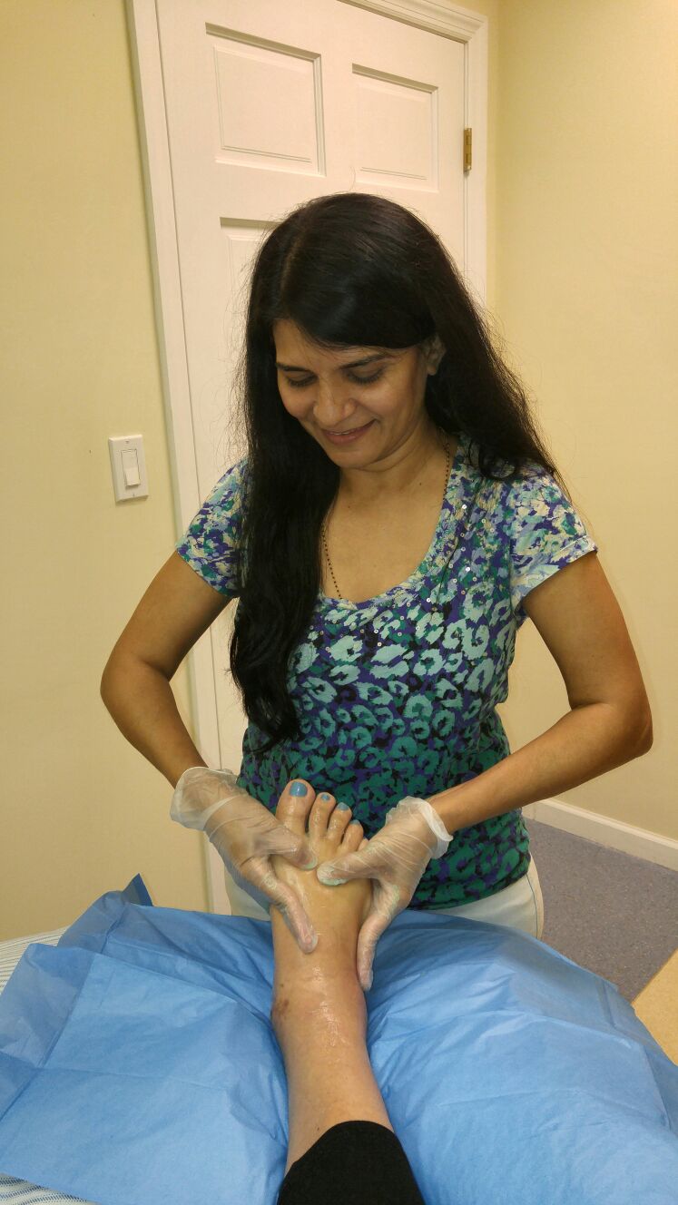 Photo of Dr Sheetal Desai,DPT in Glen Cove City, New York, United States - 2 Picture of Point of interest, Establishment, Health, Physiotherapist