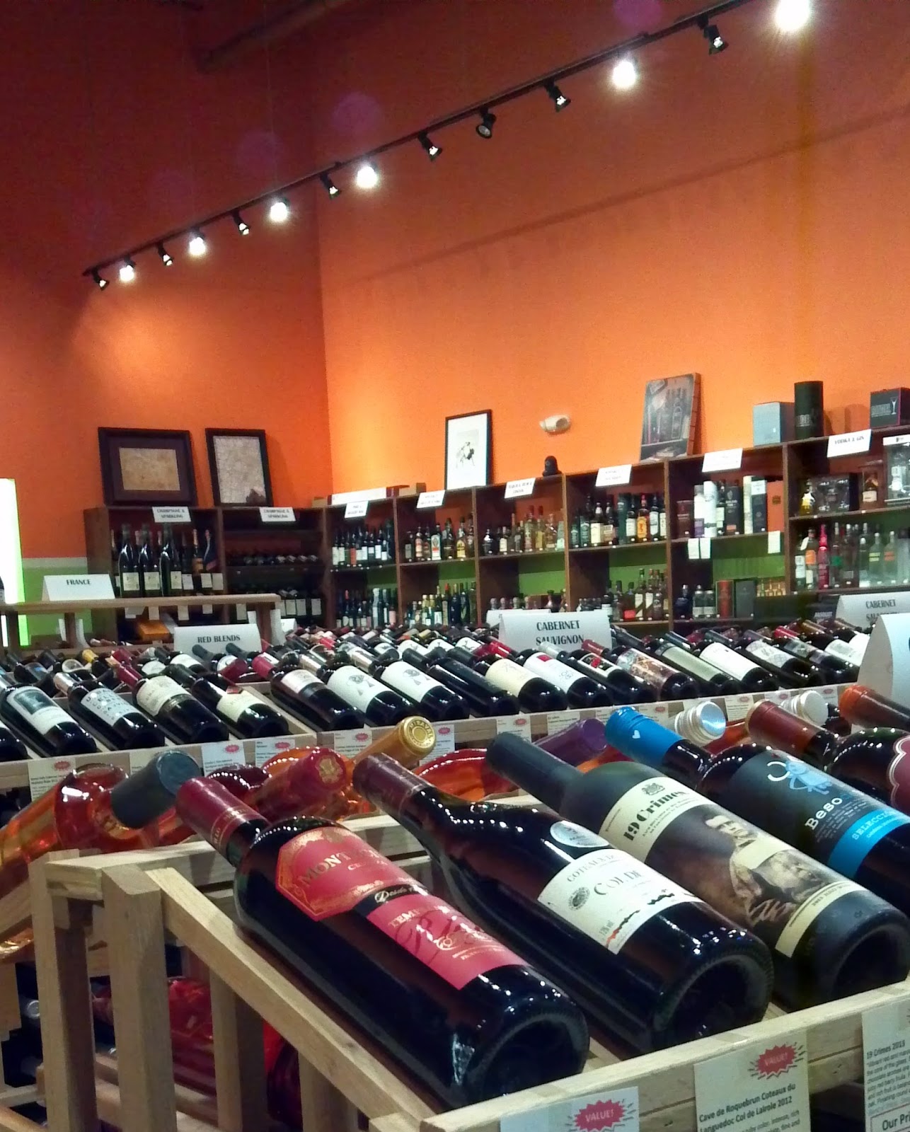 Photo of WineZetta in Yonkers City, New York, United States - 1 Picture of Food, Point of interest, Establishment, Store, Liquor store