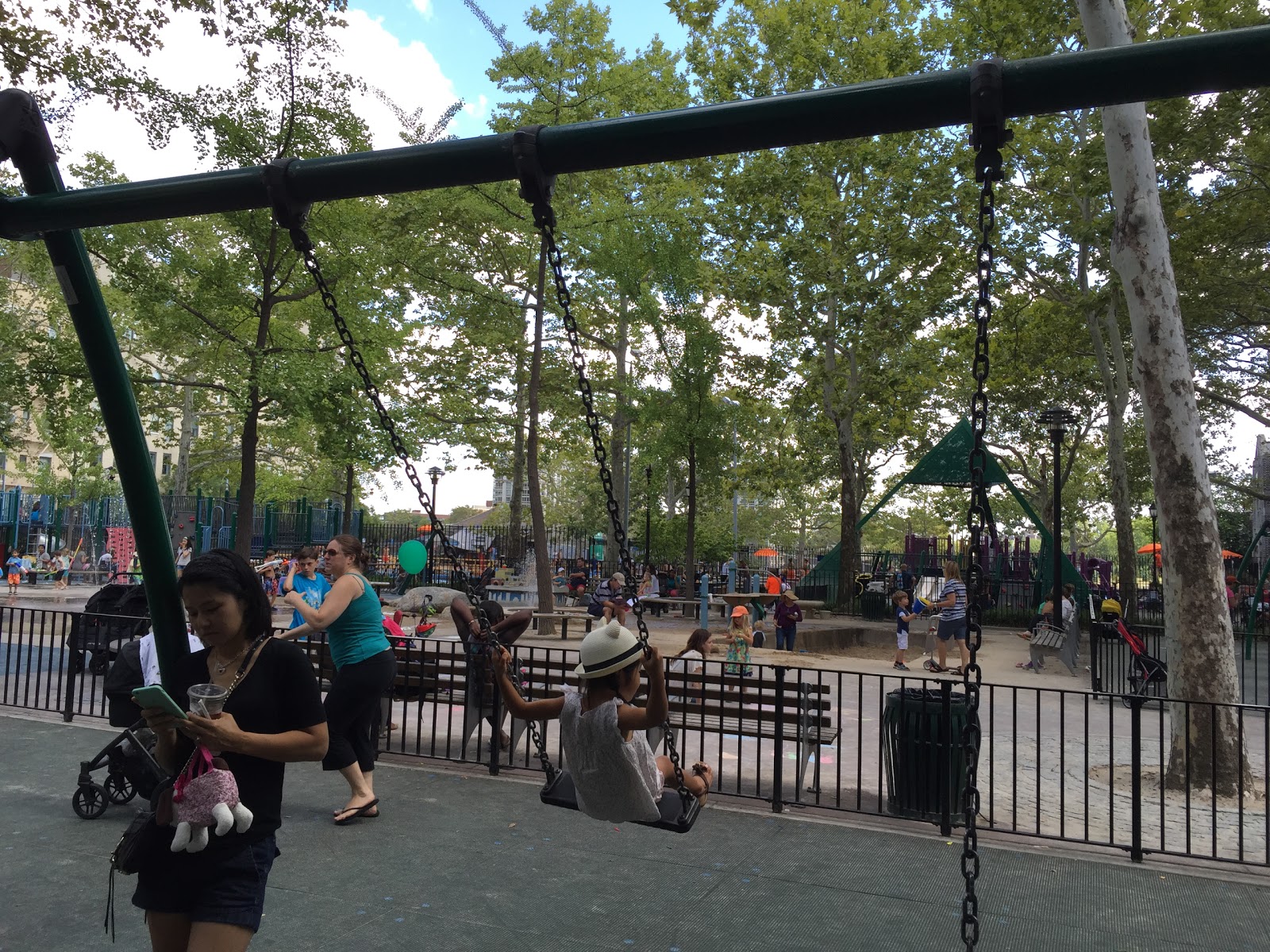 Photo of John Jay Park in New York City, New York, United States - 1 Picture of Point of interest, Establishment, Park
