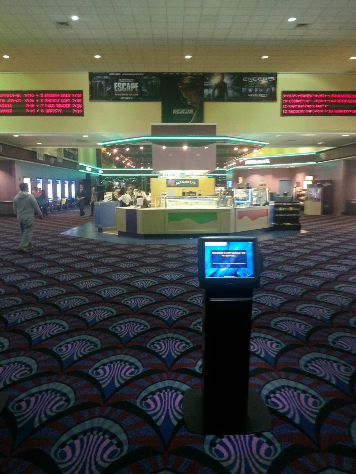 Photo of Edgewater Multiplex Cinemas in Edgewater City, New Jersey, United States - 3 Picture of Point of interest, Establishment, Movie theater