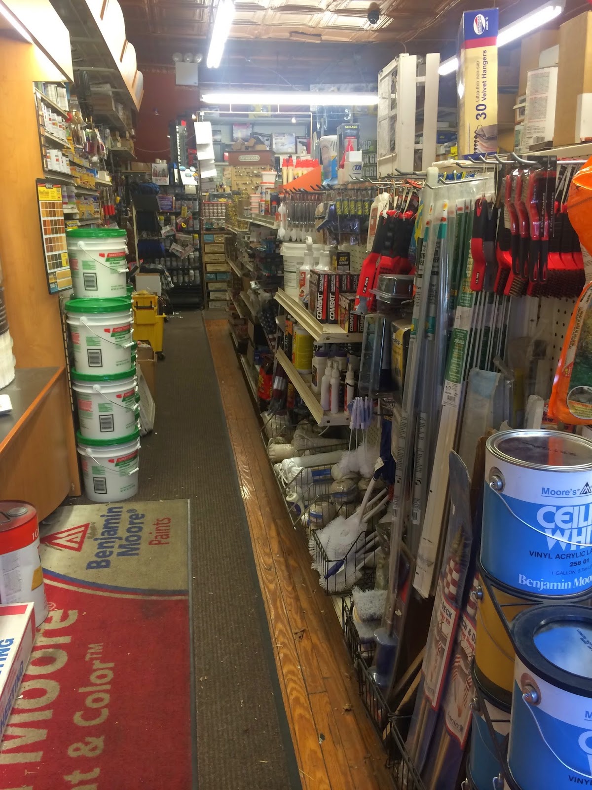 Photo of Marine Park Hardware Corporation in Brooklyn City, New York, United States - 8 Picture of Point of interest, Establishment, Store, Home goods store, Hardware store