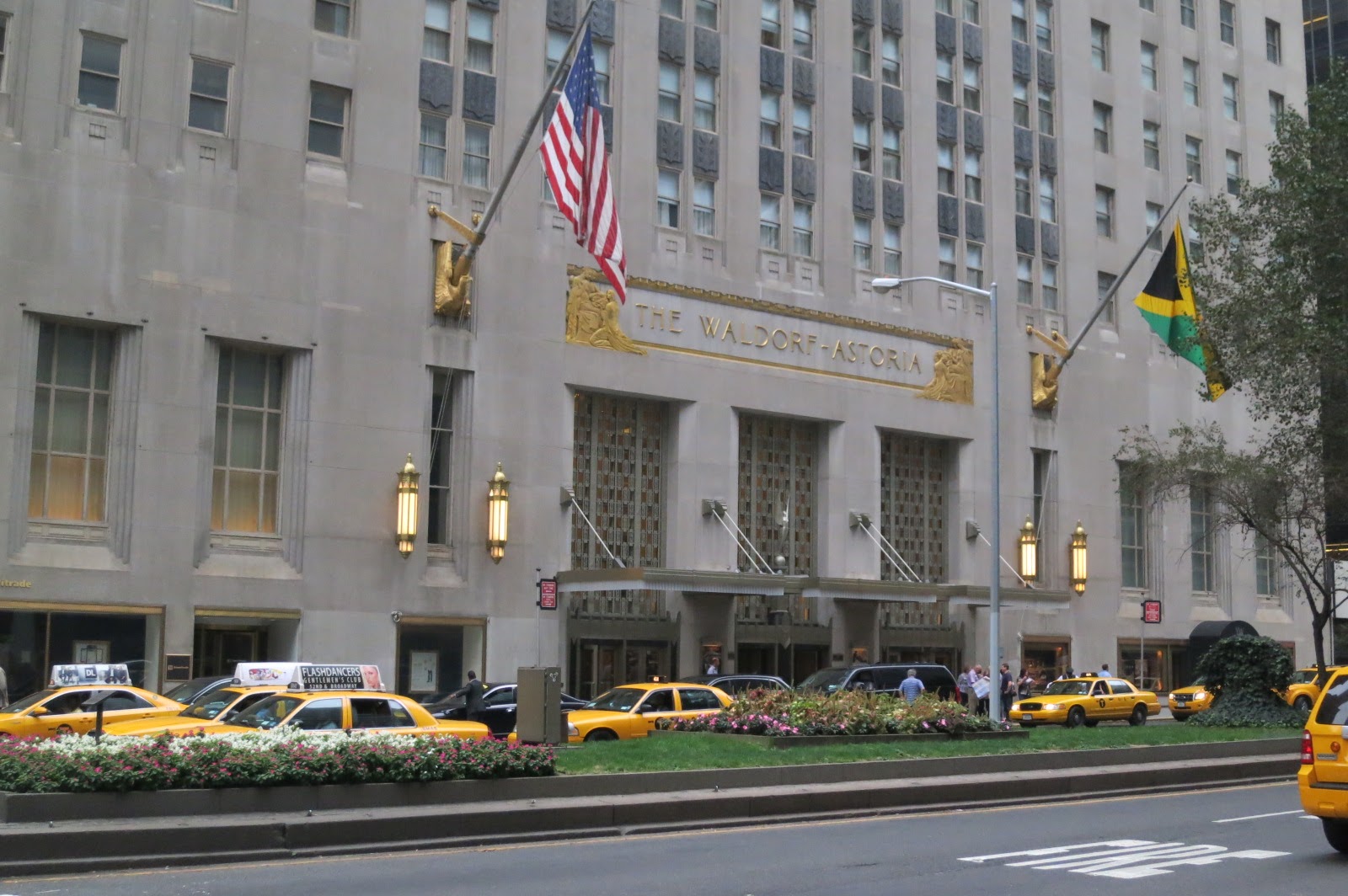 Photo of Waldorf Astoria New York in New York City, New York, United States - 1 Picture of Point of interest, Establishment, Lodging