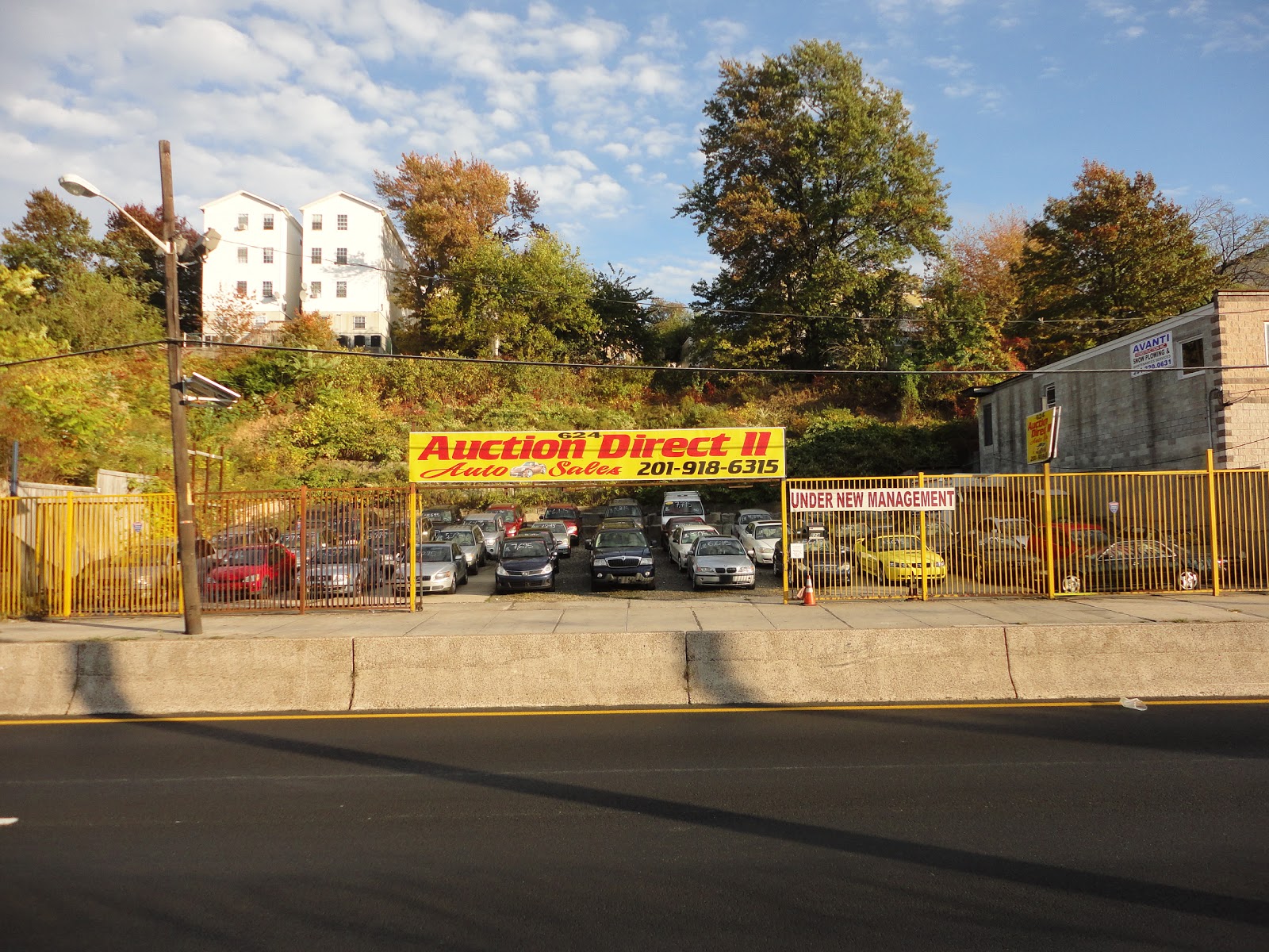 Photo of Auction Direct Auto Sales Inc in Jersey City, New Jersey, United States - 8 Picture of Point of interest, Establishment, Car dealer, Store