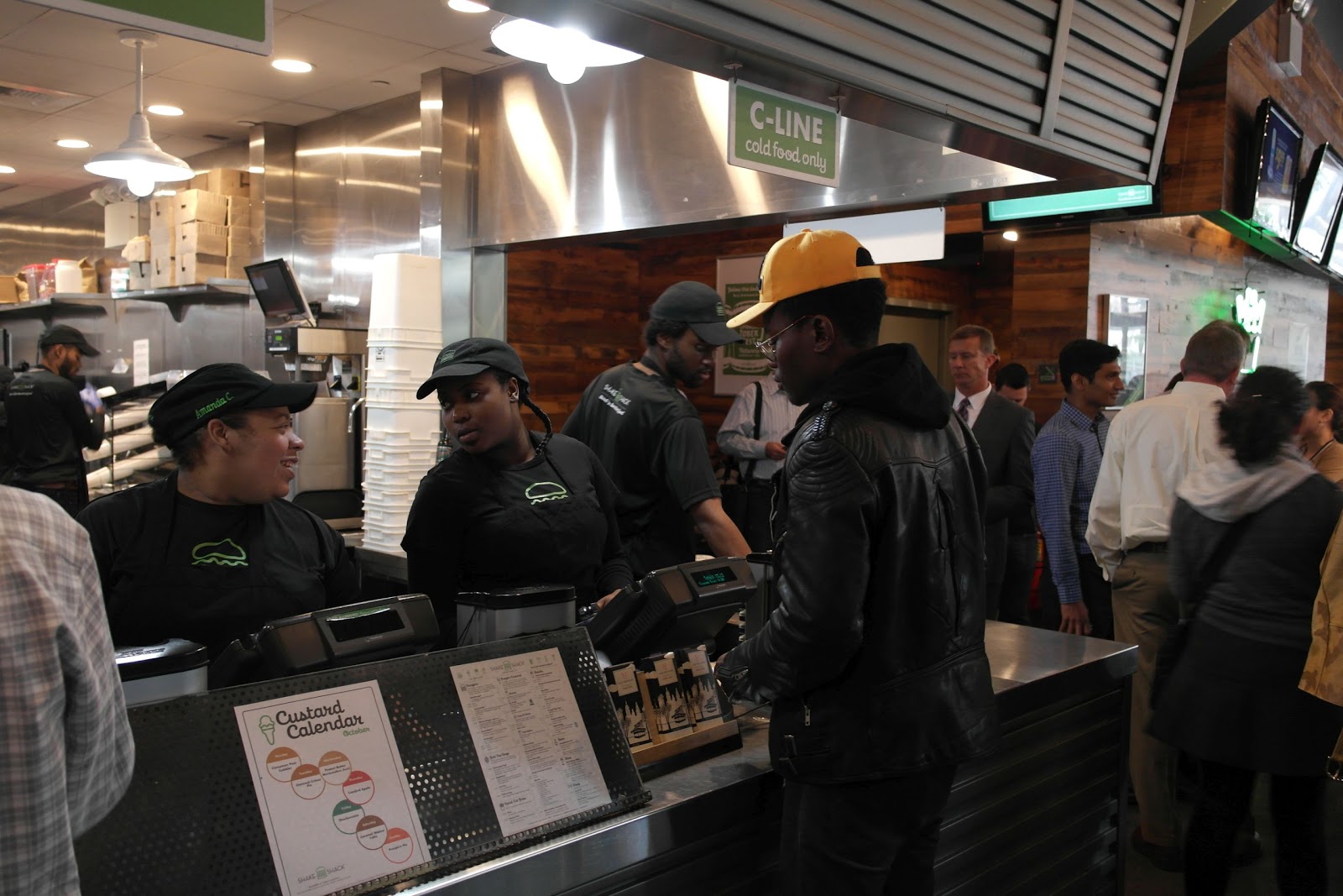 Photo of Shake Shack in New York City, New York, United States - 6 Picture of Restaurant, Food, Point of interest, Establishment, Store