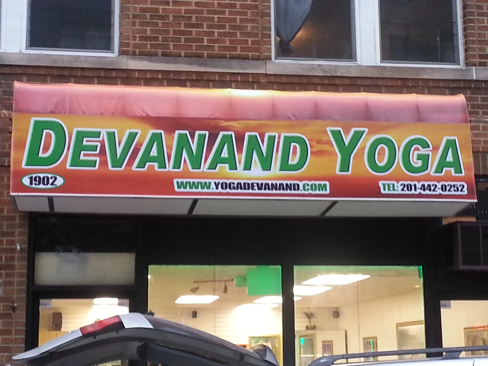 Photo of Yoga Devanand Meditation Center in Union City, New Jersey, United States - 3 Picture of Point of interest, Establishment, Health, Gym