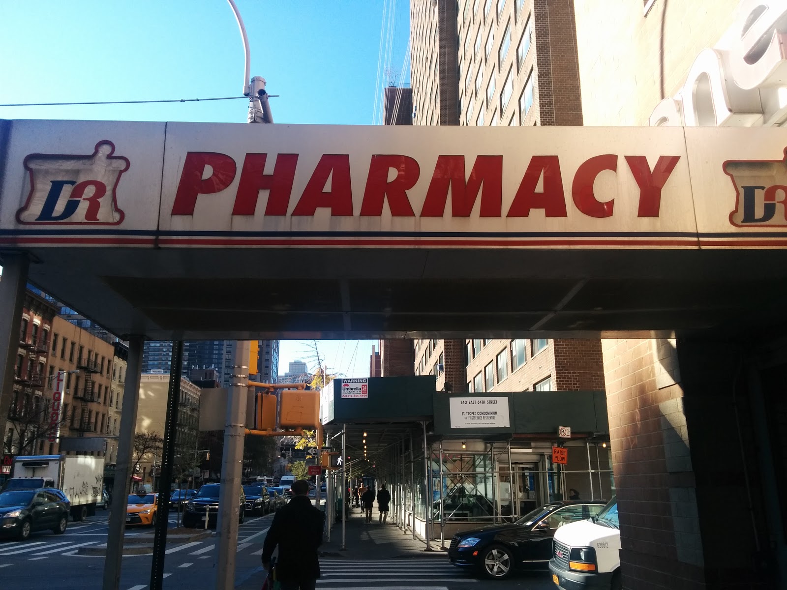 Photo of Duane Reade in New York City, New York, United States - 1 Picture of Food, Point of interest, Establishment, Store, Health, Convenience store, Home goods store, Clothing store, Electronics store