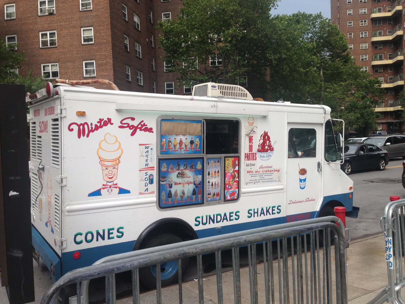 Photo of Mister Softee of NY in Bronx City, New York, United States - 3 Picture of Restaurant, Food, Point of interest, Establishment, Meal takeaway