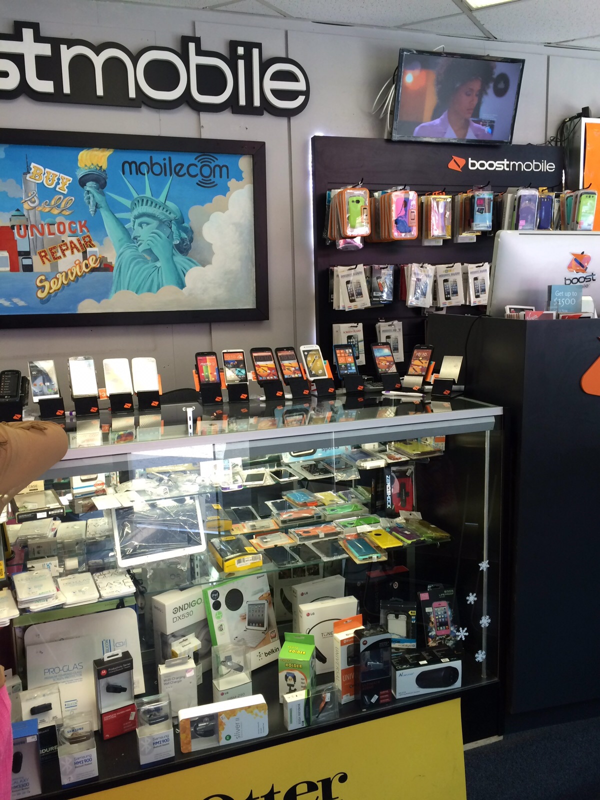 Photo of Boost Mobile Store by Mobile Comm in Queens City, New York, United States - 2 Picture of Point of interest, Establishment