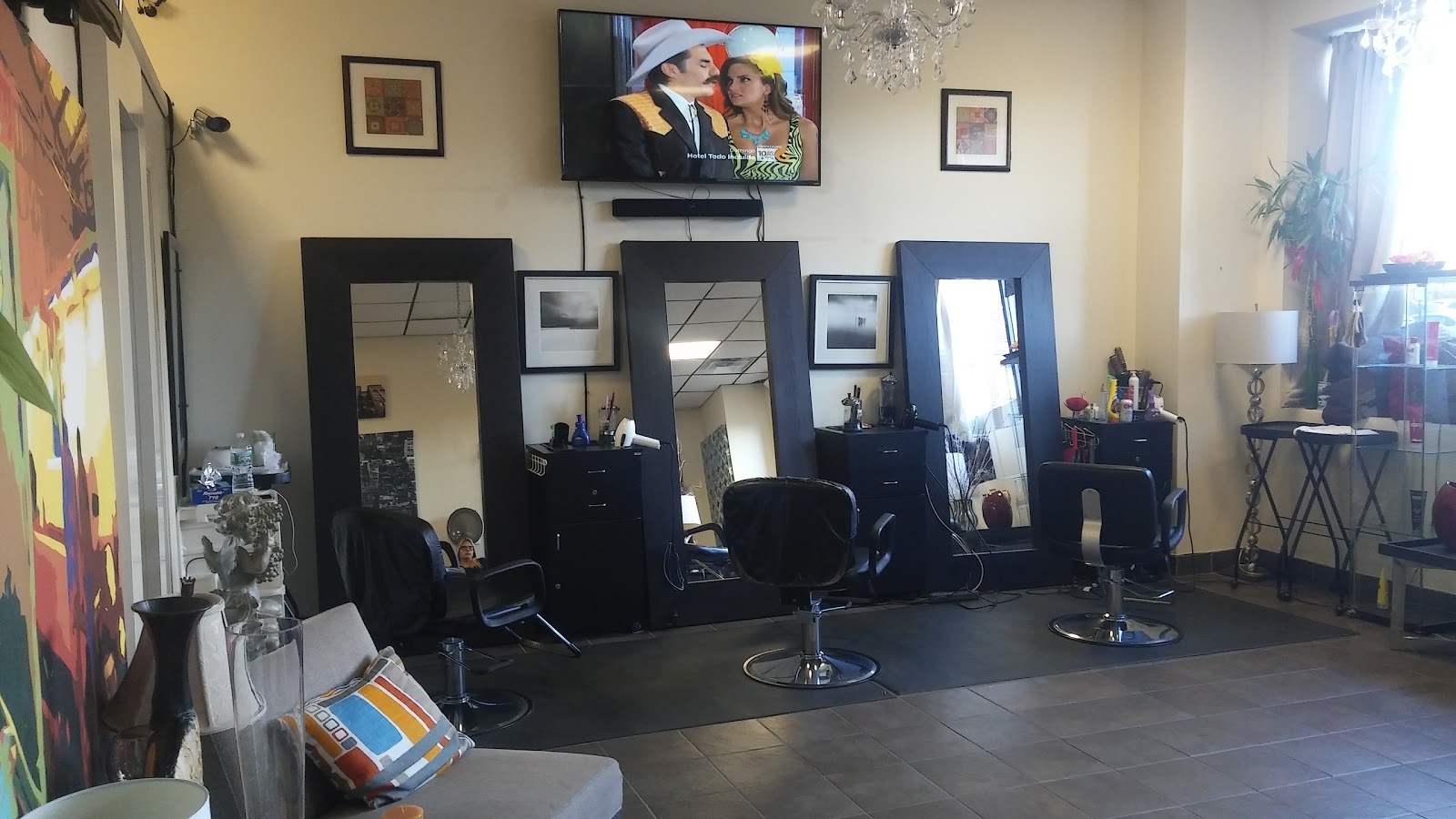 Photo of Rory Beauty Salon in Elizabeth City, New Jersey, United States - 7 Picture of Point of interest, Establishment, Hair care