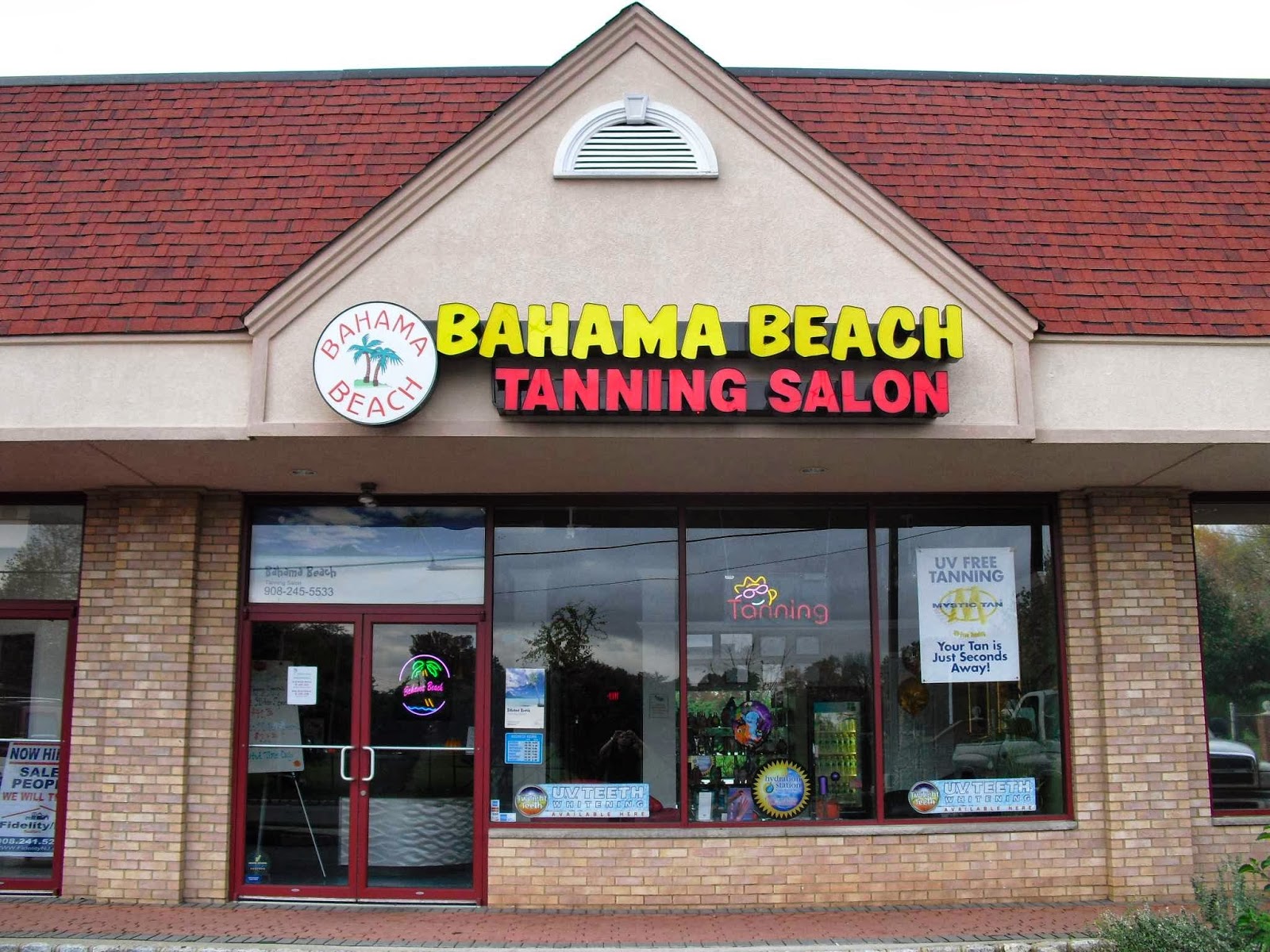 Photo of Bahama Beach Tanning Salon in Kenilworth City, New Jersey, United States - 1 Picture of Point of interest, Establishment, Spa