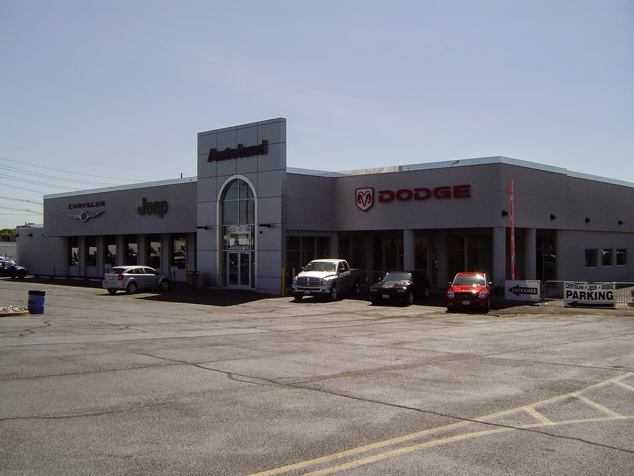Photo of Autoland Chrysler Jeep Dodge Ram in Springfield Township City, New Jersey, United States - 4 Picture of Point of interest, Establishment, Car dealer, Store, Car repair