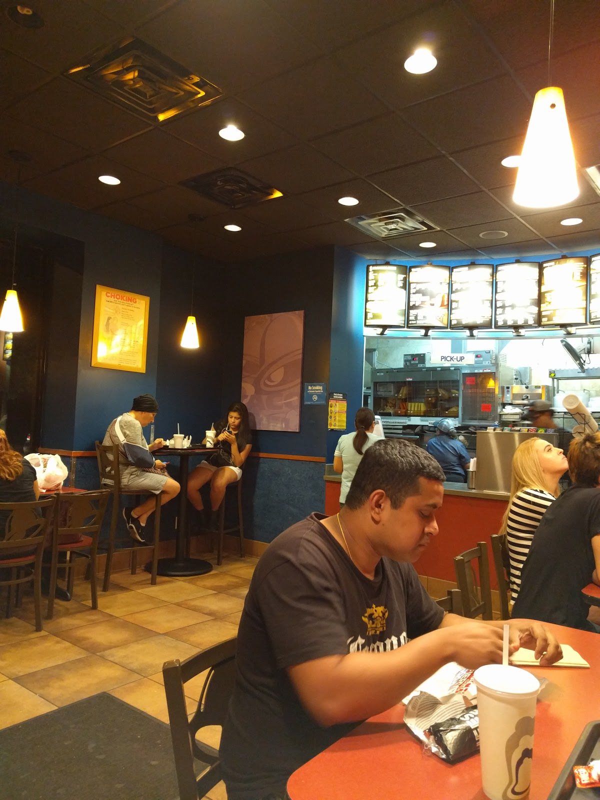 Photo of Taco Bell in Queens City, New York, United States - 2 Picture of Restaurant, Food, Point of interest, Establishment