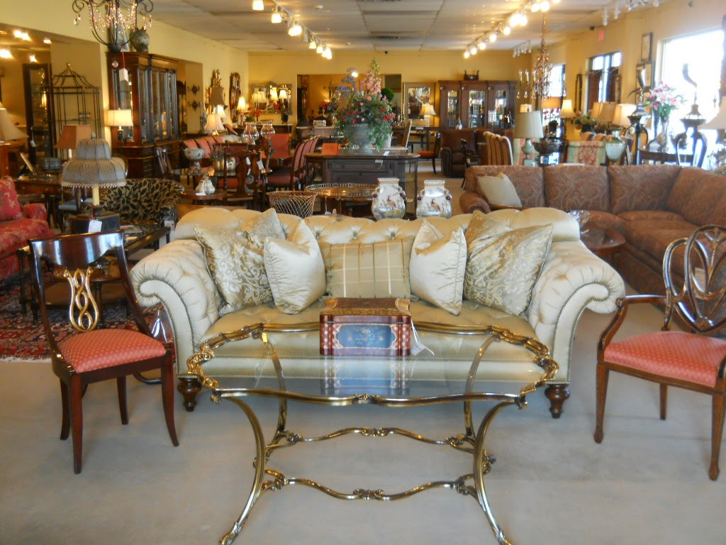 Photo of Montaage Furniture & Rugs in Fair Lawn City, New Jersey, United States - 6 Picture of Point of interest, Establishment, Store, Home goods store, Furniture store