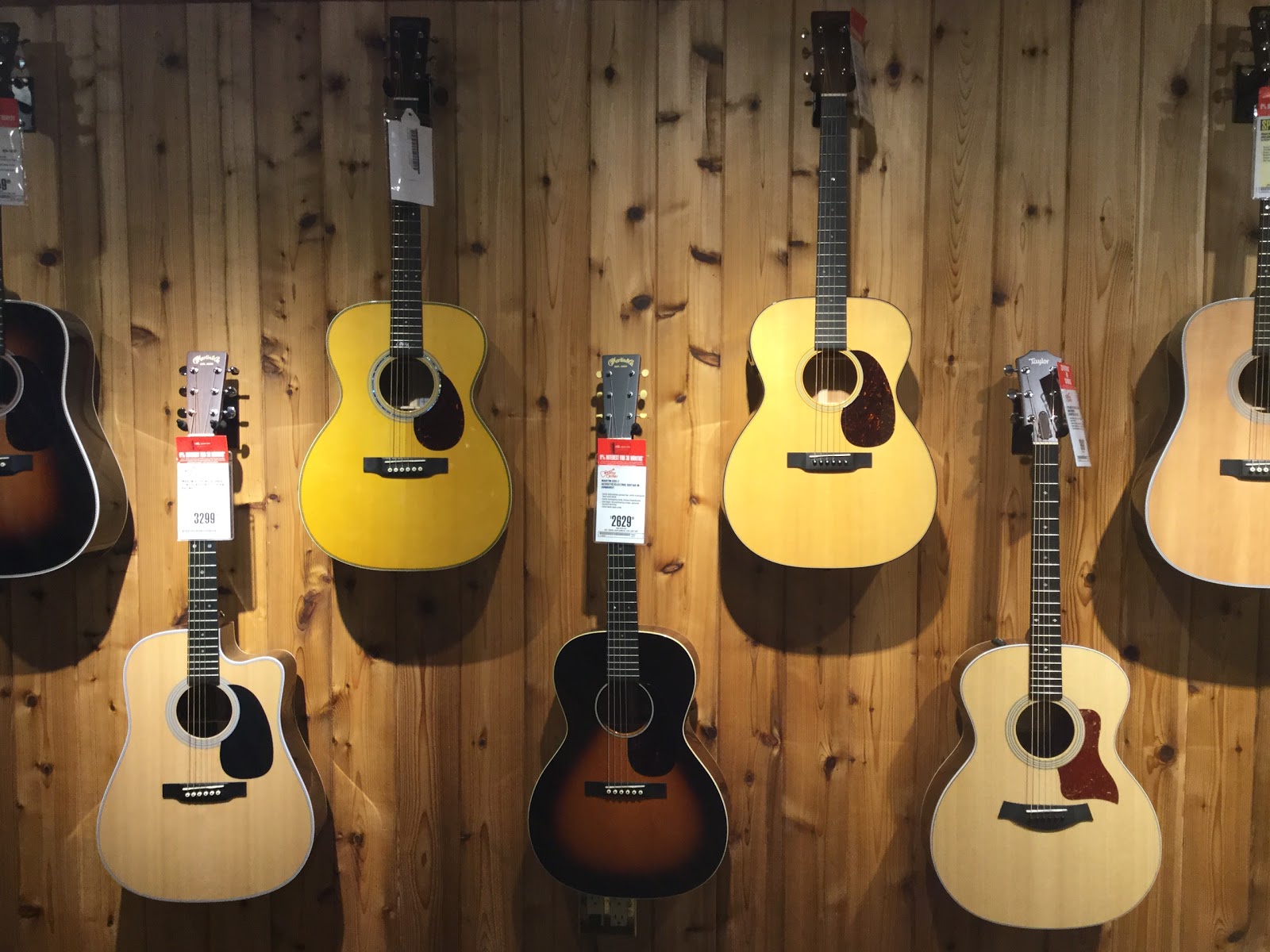 Photo of Guitar Center in New York City, New York, United States - 6 Picture of Point of interest, Establishment, Store