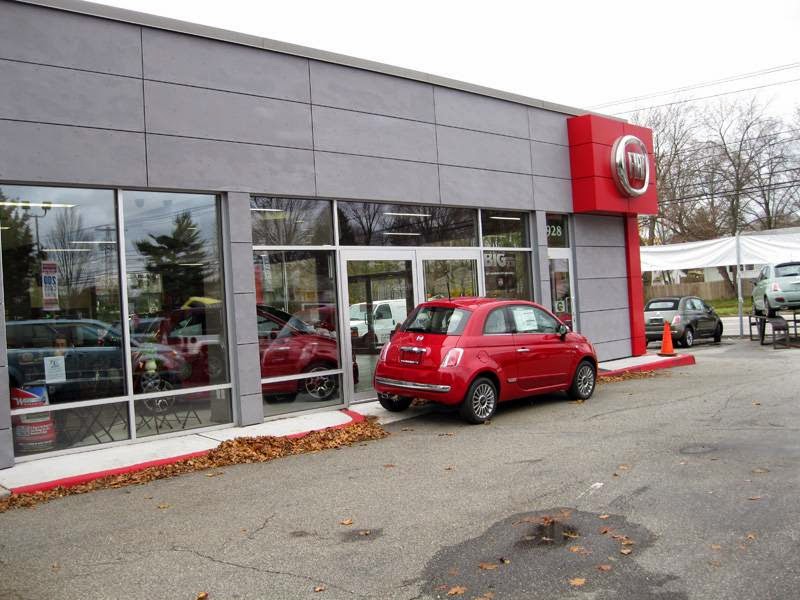 Photo of Westbury FIAT in Westbury City, New York, United States - 6 Picture of Point of interest, Establishment, Car dealer, Store, Car repair