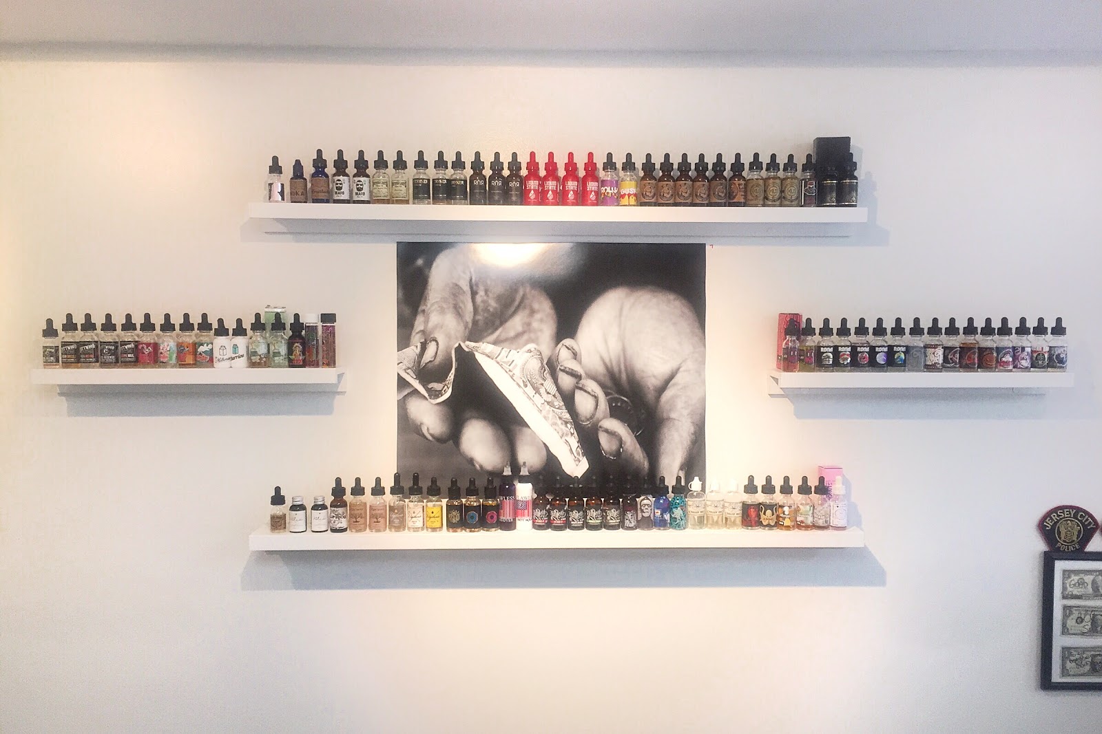 Photo of Seraphim Vape in Jersey City, New Jersey, United States - 9 Picture of Point of interest, Establishment, Store