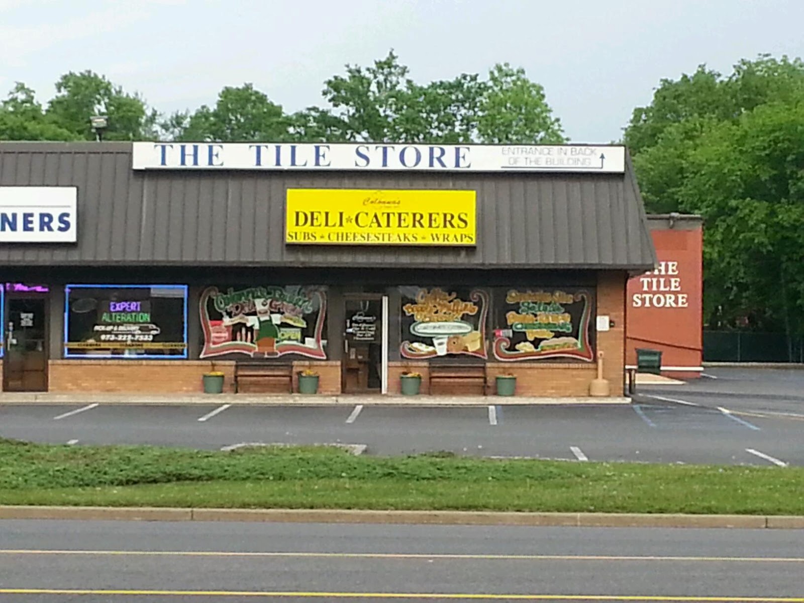 Photo of Colonna's Deli & Catering in Fairfield City, New Jersey, United States - 1 Picture of Food, Point of interest, Establishment, Store